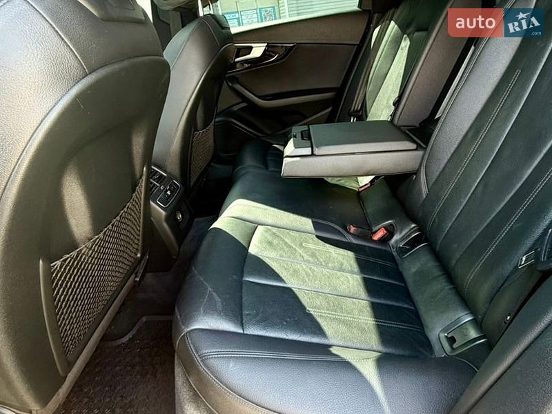 Седан Audi A4 2016 в Харкові
