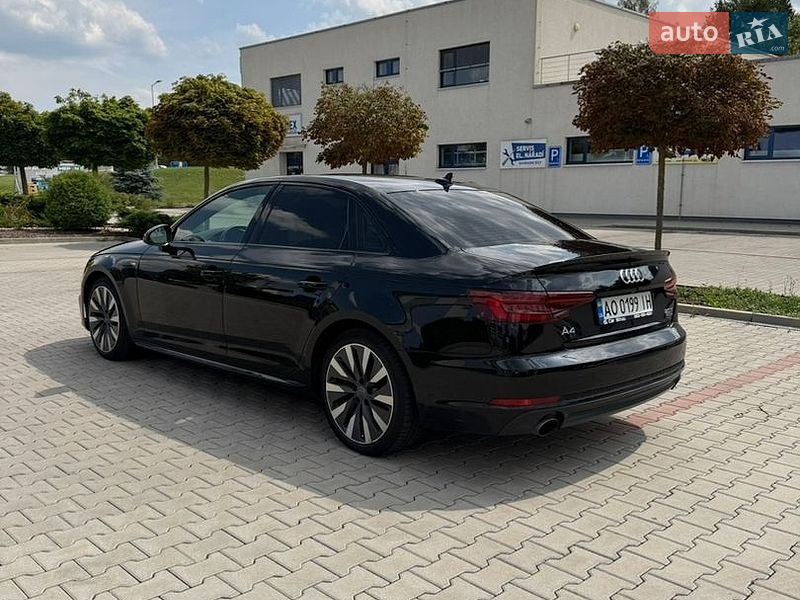 Седан Audi A4 2018 в Виноградові