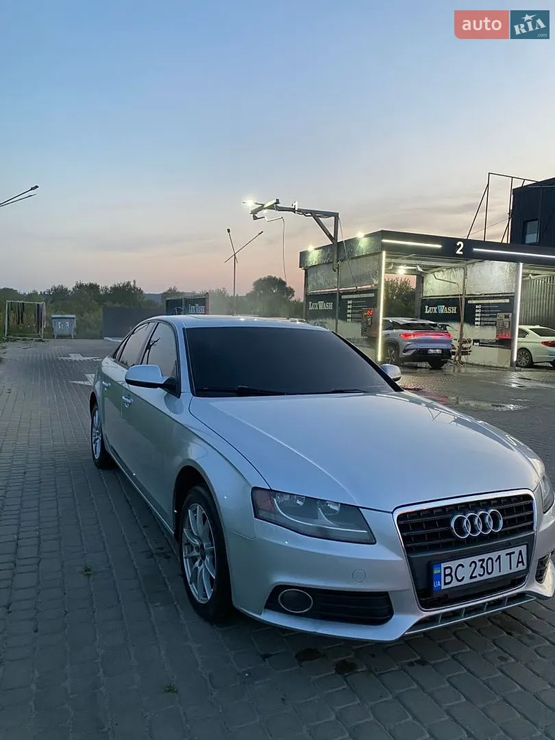 2010 Audi A4 - мініатюра 4
