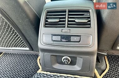 Седан Audi A4 2017 в Полтаві