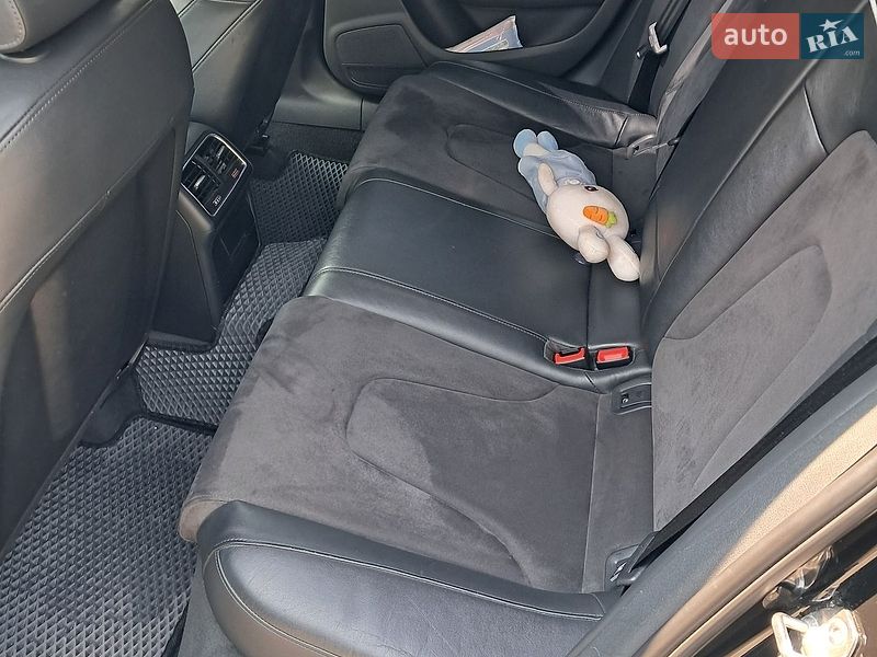 Універсал Audi A4 2013 в Бурштині