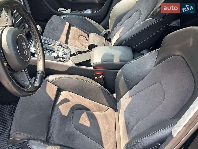 Універсал Audi A4 2013 в Бурштині