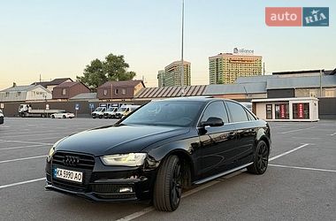 Седан Audi A4 2014 в Києві