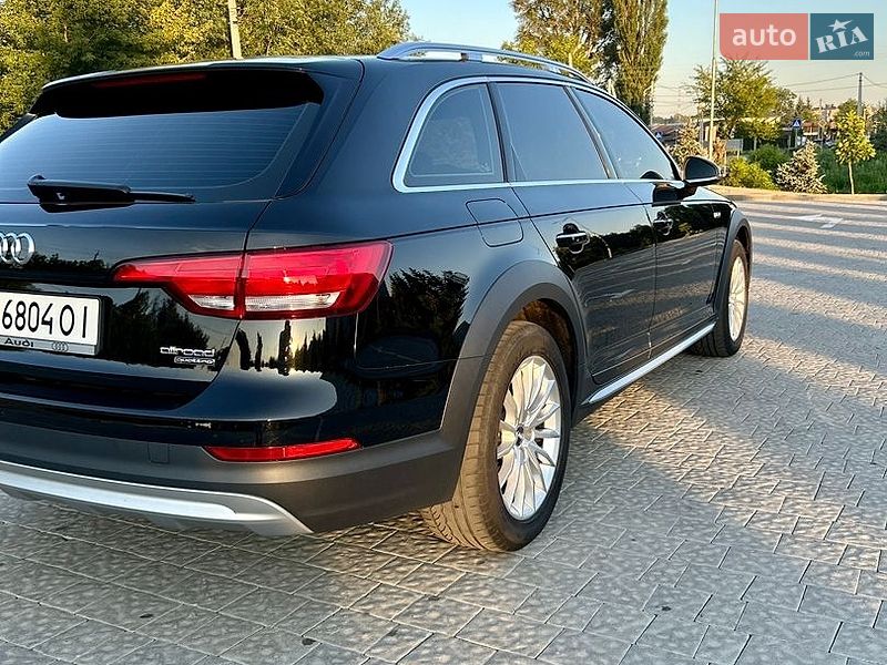 Універсал Audi A4 2017 в Львові