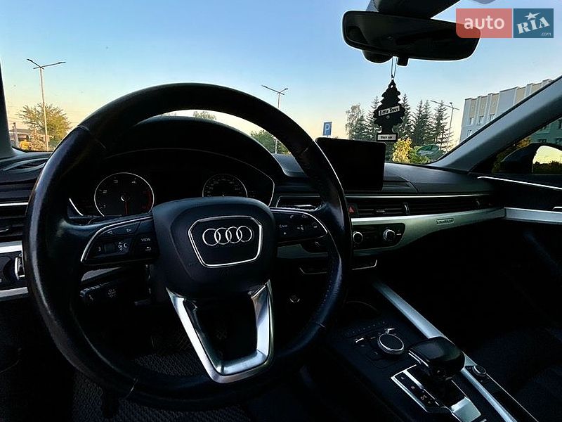 Універсал Audi A4 2017 в Львові