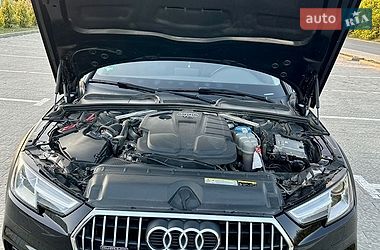Універсал Audi A4 2017 в Львові