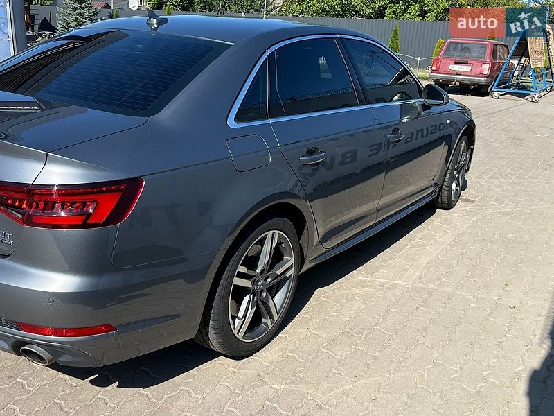 Седан Audi A4 2017 в Попільні