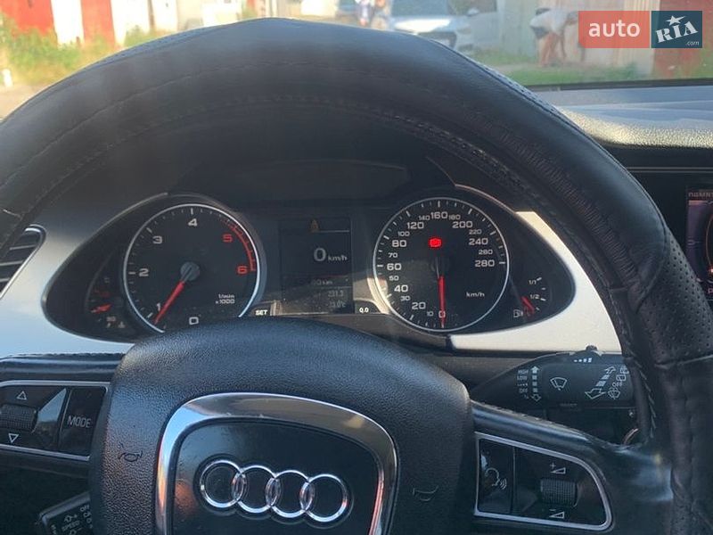 Універсал Audi A4 2011 в Стрию