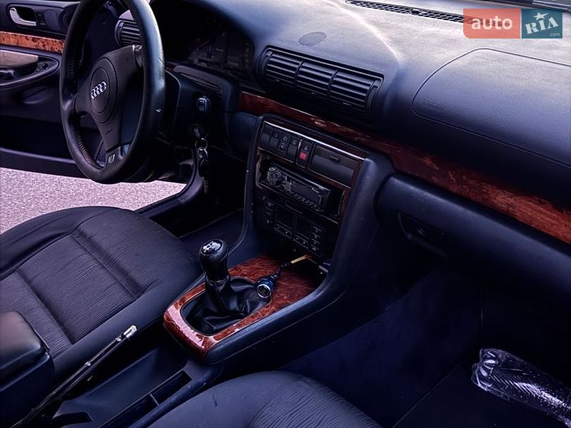 Універсал Audi A4 1998 в Львові фото 18 Універсал Audi A4 1998 в Львові