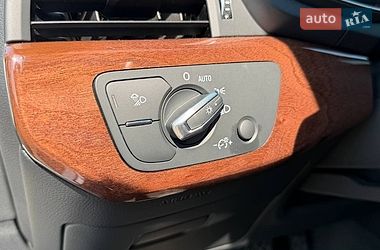 Седан Audi A4 2020 в Киеве