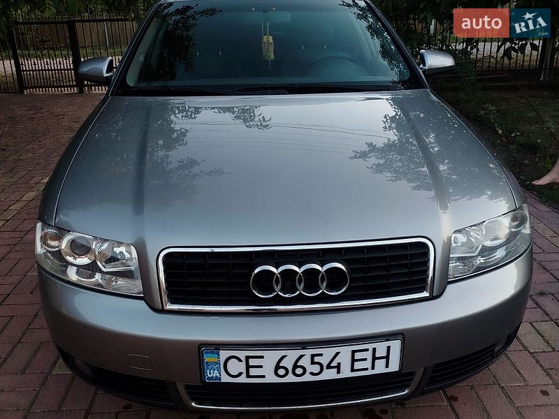Седан Audi A4 2001 в Глыбокой