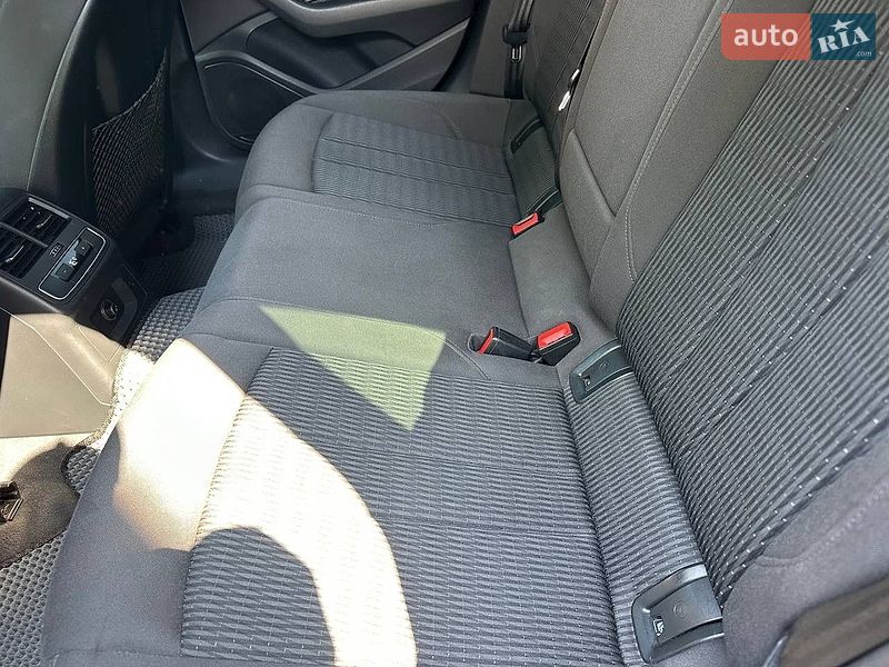 Универсал Audi A4 2016 в Стрые