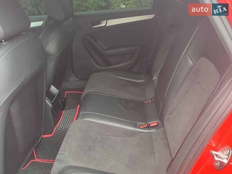 Седан Audi A4 2010 в Киеве
