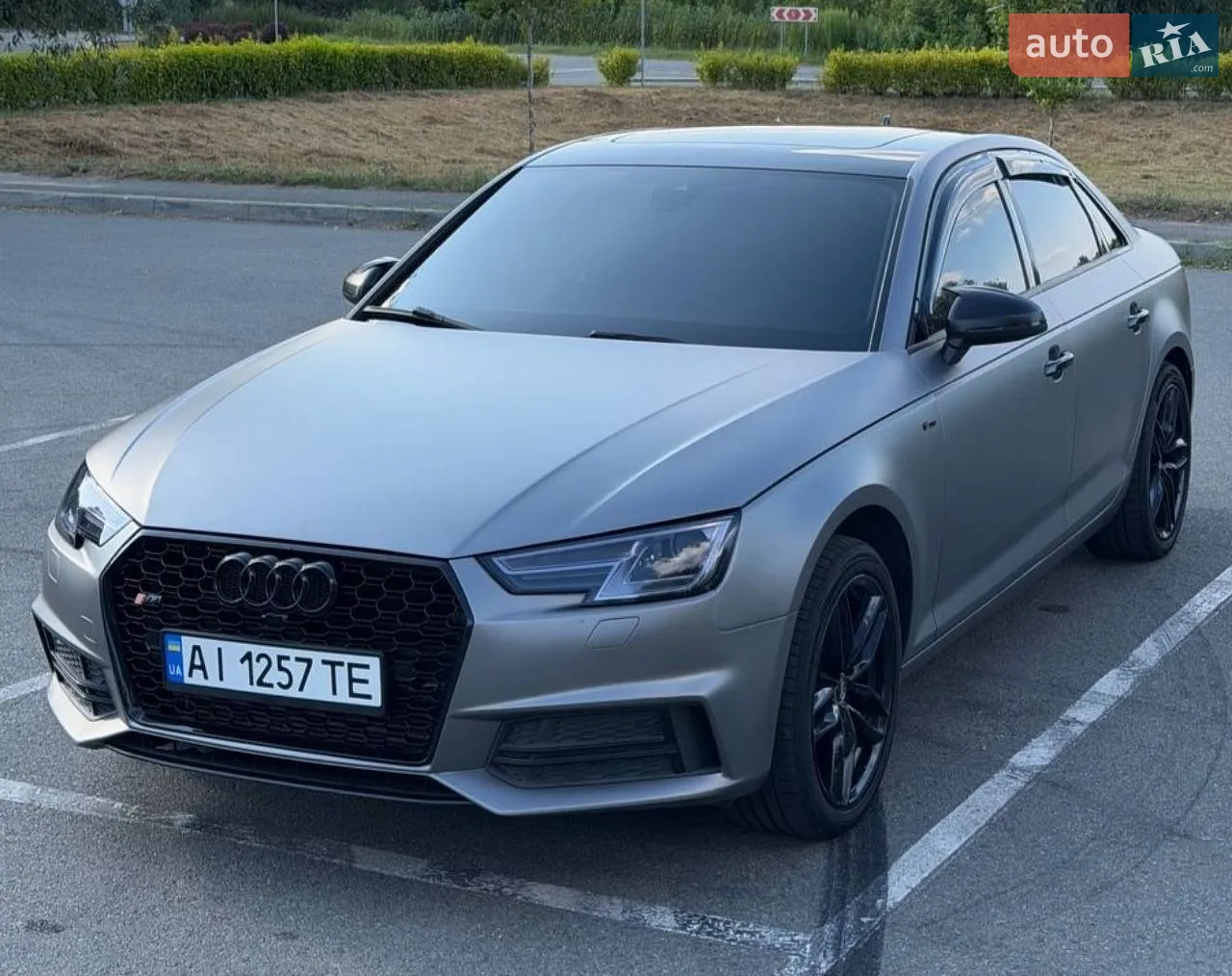 2017 Audi A4 - фото 1