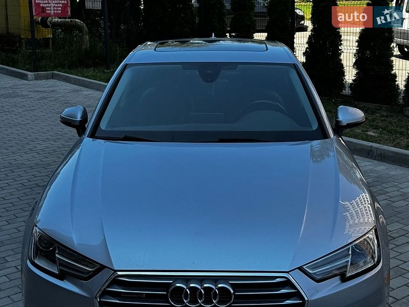 Седан Audi A4 2016 в Львові