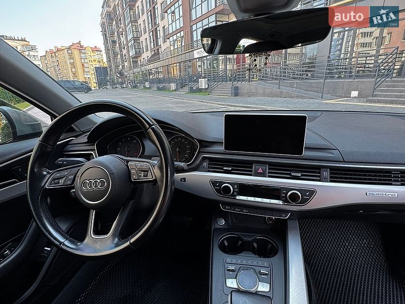 Седан Audi A4 2016 в Львові