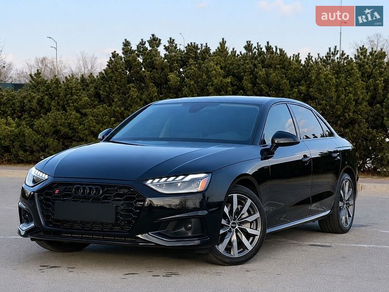 Audi A4 2020