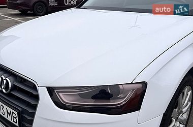 Седан Audi A4 2013 в Києві