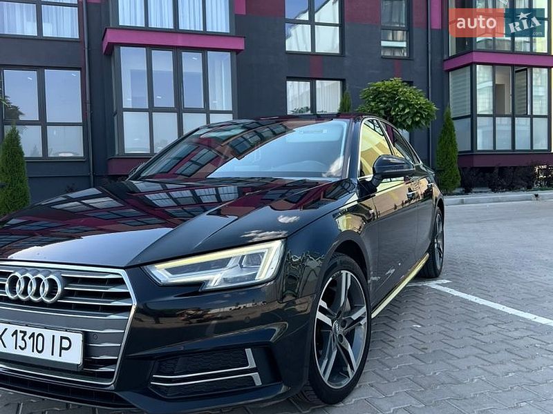 Седан Audi A4 2016 в Рівному