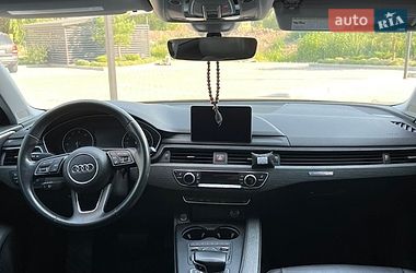 Седан Audi A4 2016 в Рівному