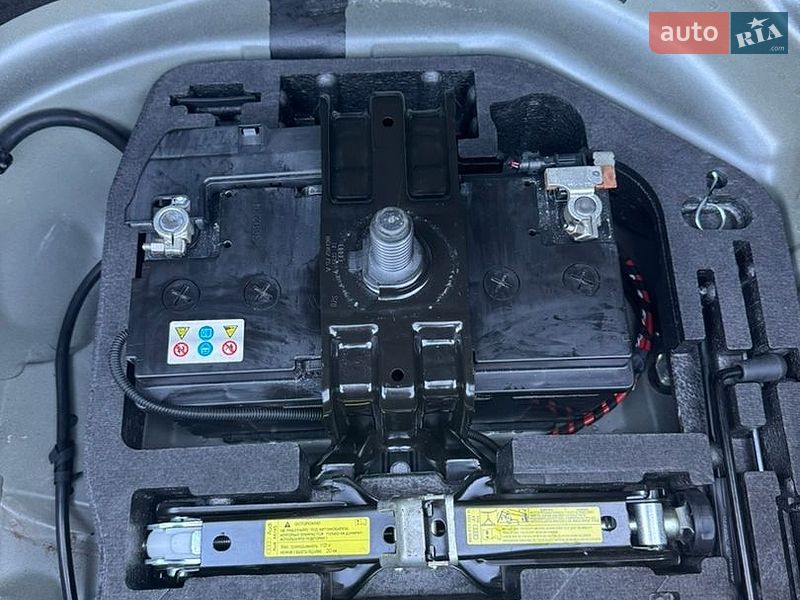 Седан Audi A4 2013 в Козельщині