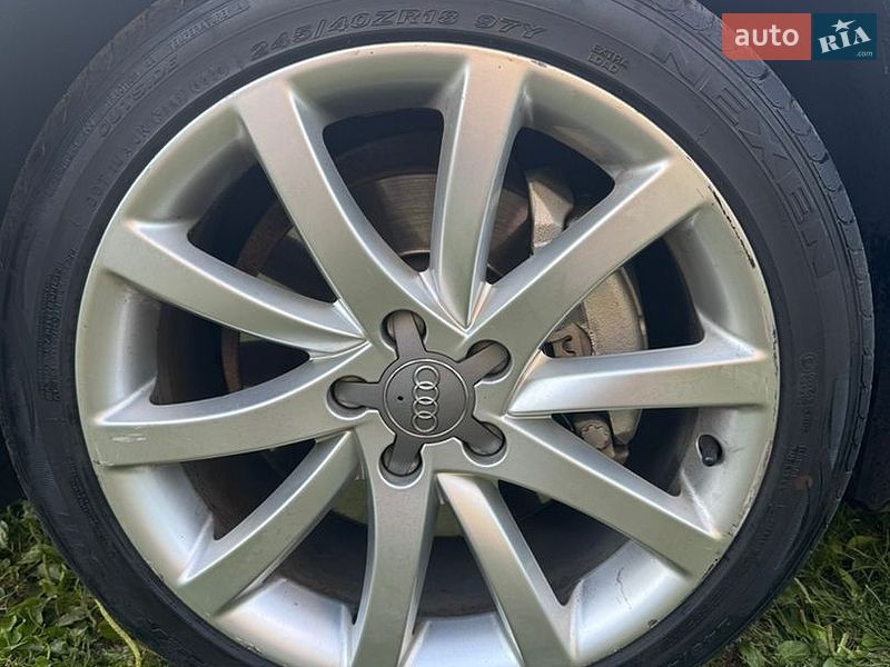 Седан Audi A4 2013 в Козельщині