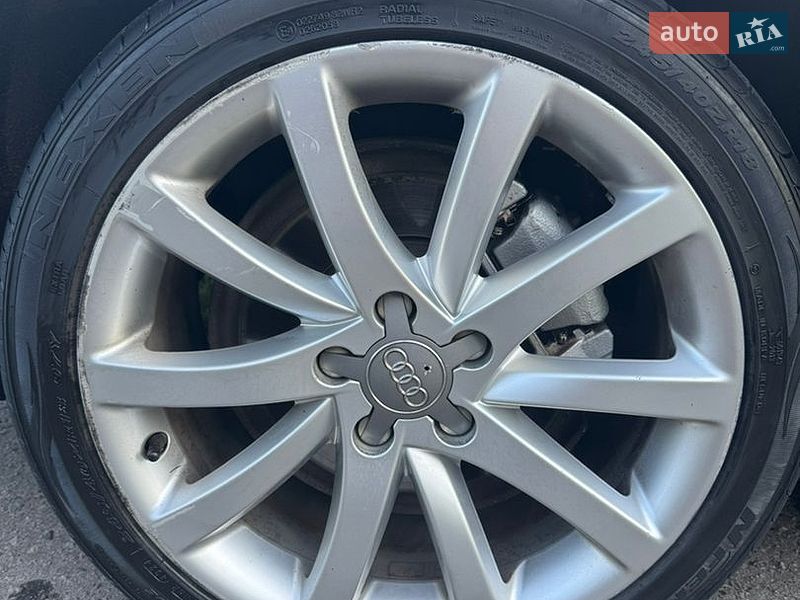 Седан Audi A4 2013 в Козельщині