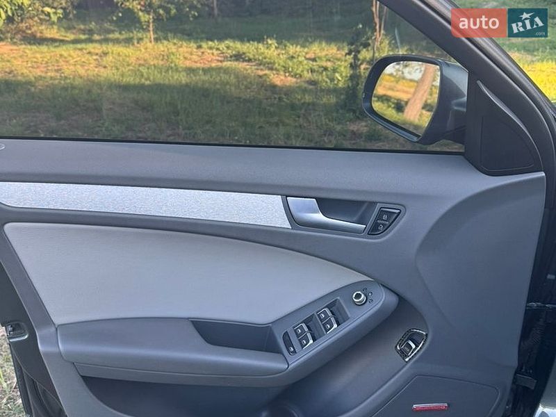Седан Audi A4 2013 в Козельщині