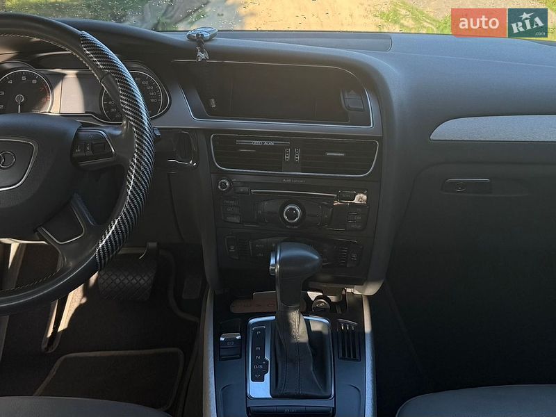 Седан Audi A4 2013 в Козельщині