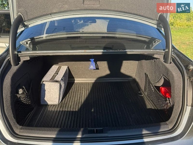Седан Audi A4 2013 в Козельщині
