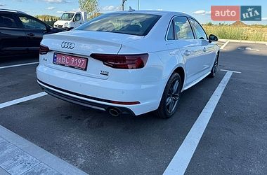 Седан Audi A4 2017 в Рівному