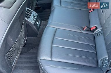 Седан Audi A4 2017 в Рівному