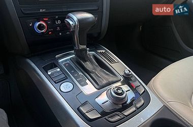 Седан Audi A4 2015 в Днепре