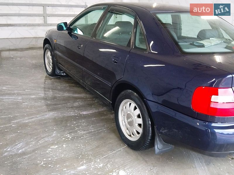 Седан Audi A4 1998 в Переяславе фото 3 Седан Audi A4 1998 в Переяславе