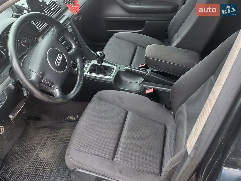 Універсал Audi A4 2001 в Львові