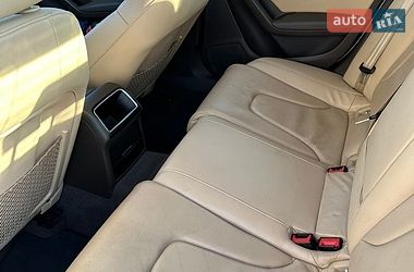 Седан Audi A4 2012 в Львове
