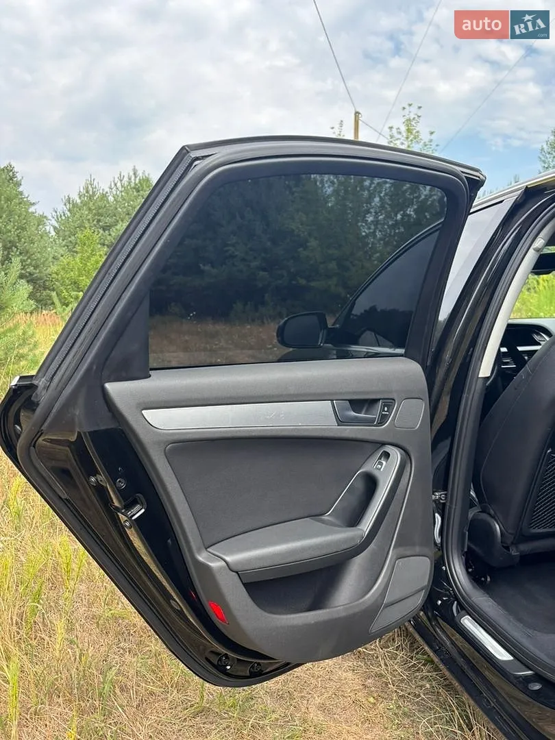 2012 Audi A4 - мініатюра 16