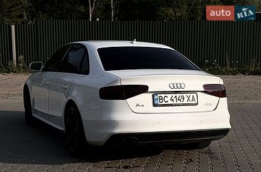 Седан Audi A4 2013 в Львове