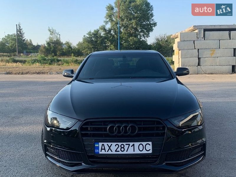 Седан Audi A4 2013 в Харькове