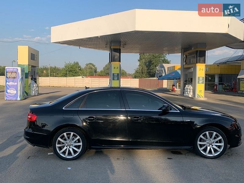 Седан Audi A4 2013 в Харькове