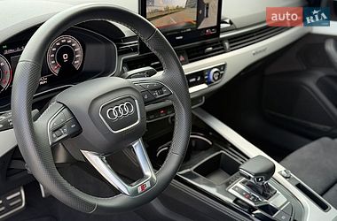 Седан Audi A4 2023 в Києві