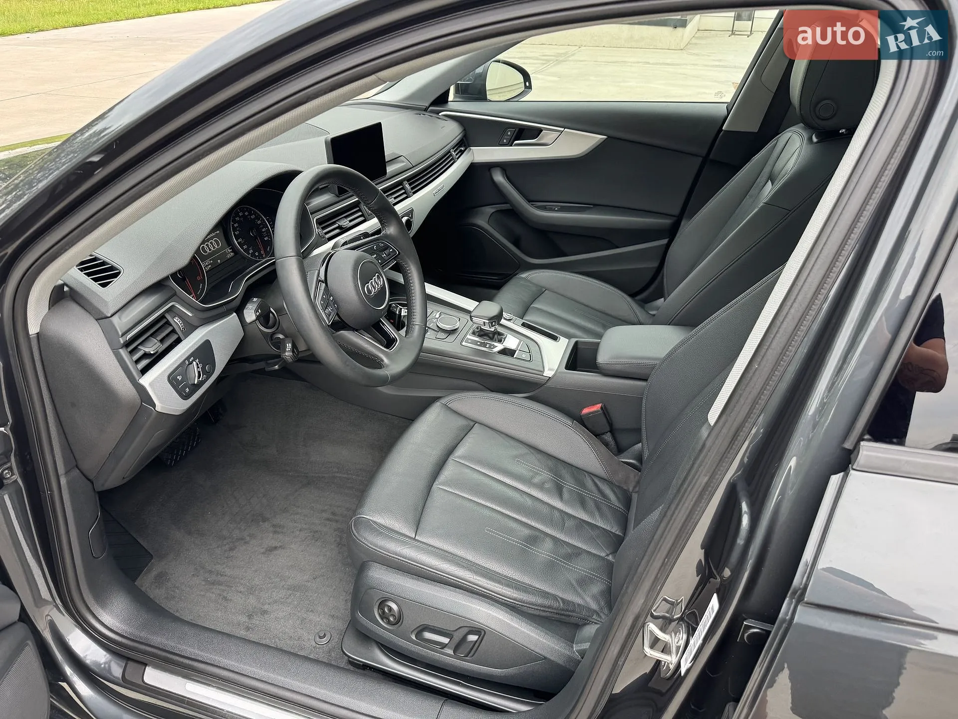 2017 Audi A4 - мініатюра 18