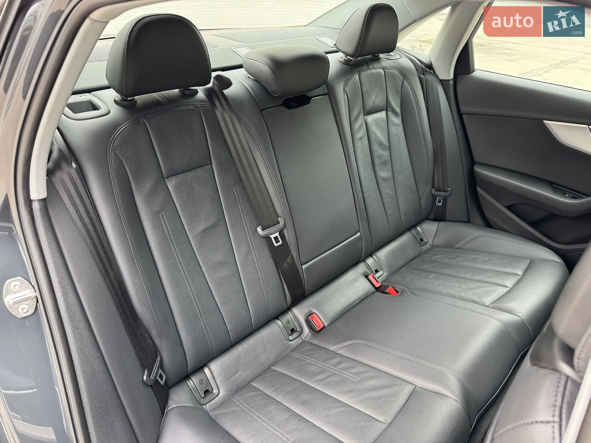 2017 Audi A4 - мініатюра 24