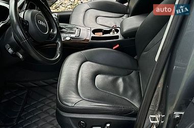Седан Audi A4 2015 в Чернівцях