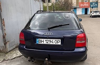 Универсал Audi A4 1996 в Киеве