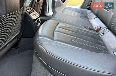 Седан Audi A4 2021 в Рівному