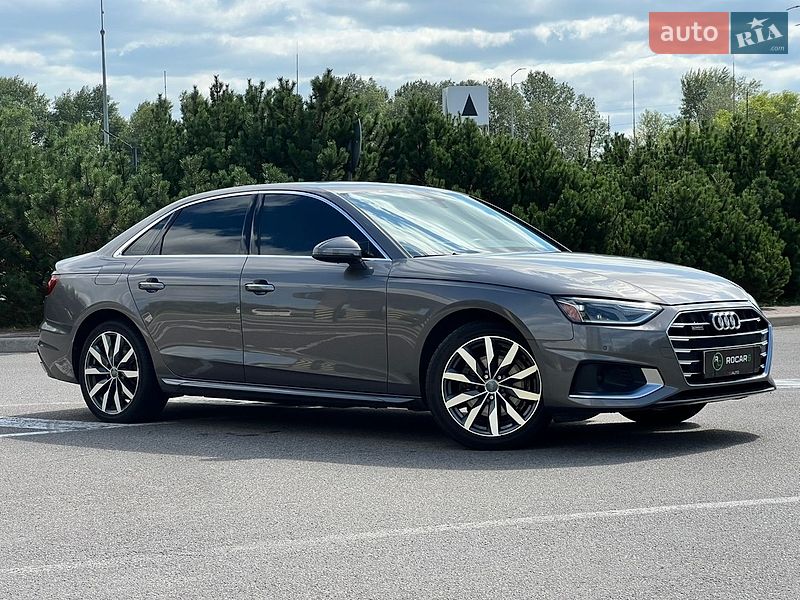 Седан Audi A4 2020 в Києві
