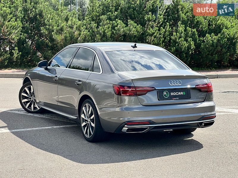 Седан Audi A4 2020 в Києві
