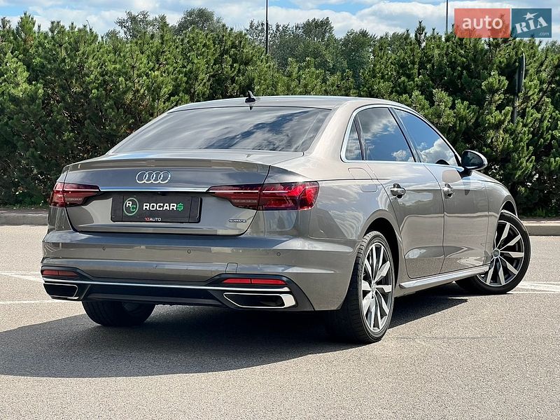 Седан Audi A4 2020 в Києві