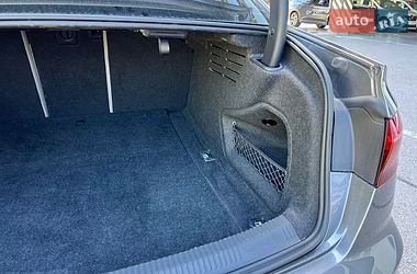 Седан Audi A4 2020 в Києві